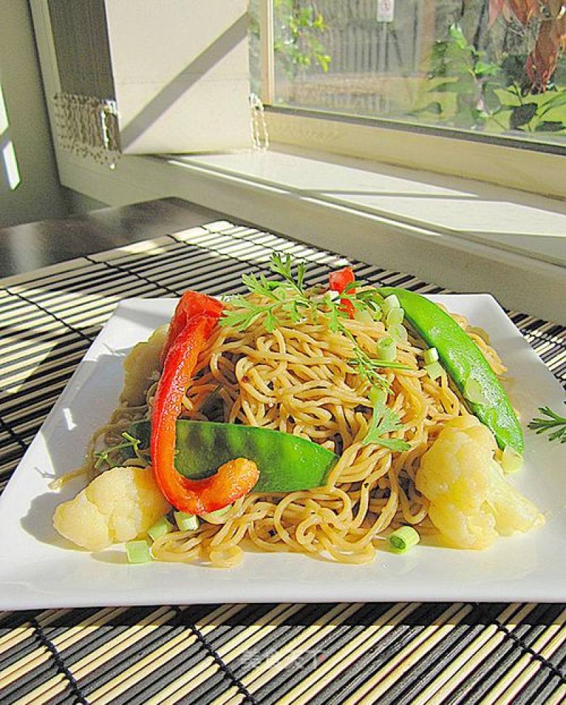 Stir-fried Egg Noodles with Mixed Vegetables-the Taste of Home recipe