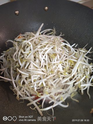 Bean Sprouts and Loofah Soup recipe