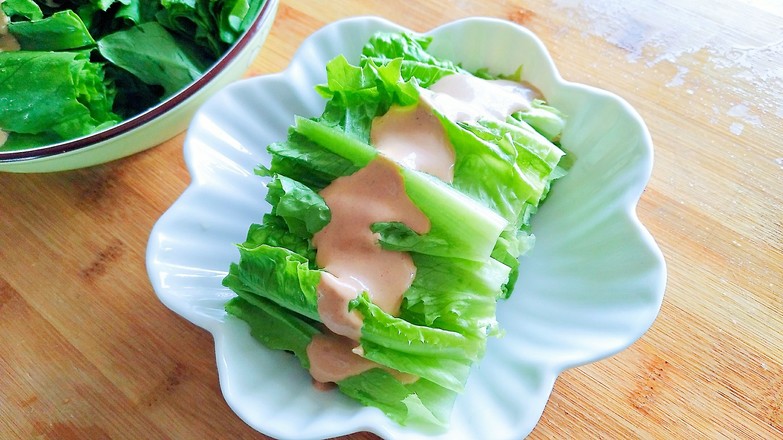 Lettuce with Sesame Sauce and Oil recipe