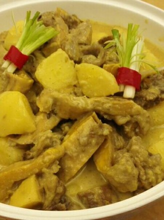 Curry Beef Brisket Braised Potatoes