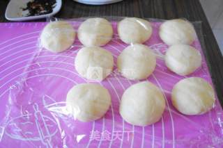 #aca烤明星大赛#rose Bean Paste Stuffing Chopsticks recipe