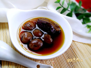 Red Date and Longan Soup recipe