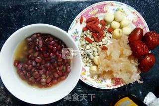 Red Bean Coix Seed Nutrition Soup recipe