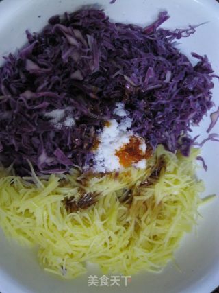 Potato Shreds with Purple Cabbage recipe