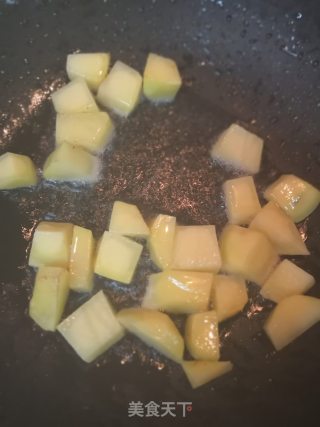 Braised Chicken Nuggets with Potatoes recipe