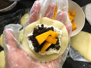 Q Bomb Soft Waxy, Icy and Smooth Oreo Mango Xuemei Niang recipe