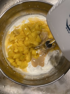 Homemade Delicious Mango Ice Cream with Three Simple Ingredients (no Yolk Version) recipe