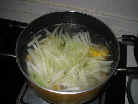 Corn Seaweed Squash Soup recipe