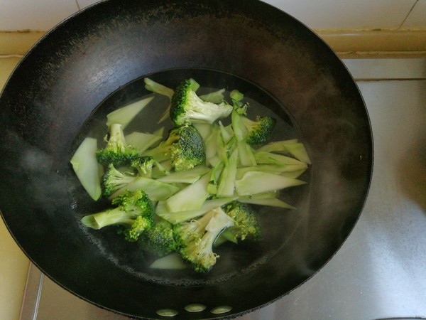 Broccoli Fried Shrimp recipe