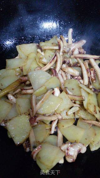 Squid Fried Potatoes recipe