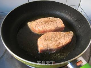 Grilled Salmon with Herbs recipe