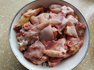 Stewed Chicken with Cordyceps Flower and Yam recipe