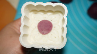 Purple Sweet Potato and Rose Snowy Mooncake recipe