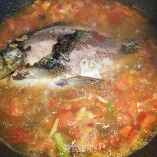 Tomato Crucian Carp Soup recipe