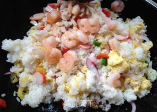 Color, Smell and Taste-thai King Fried Rice recipe