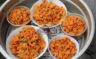 Farmhouse Steamed Pork recipe