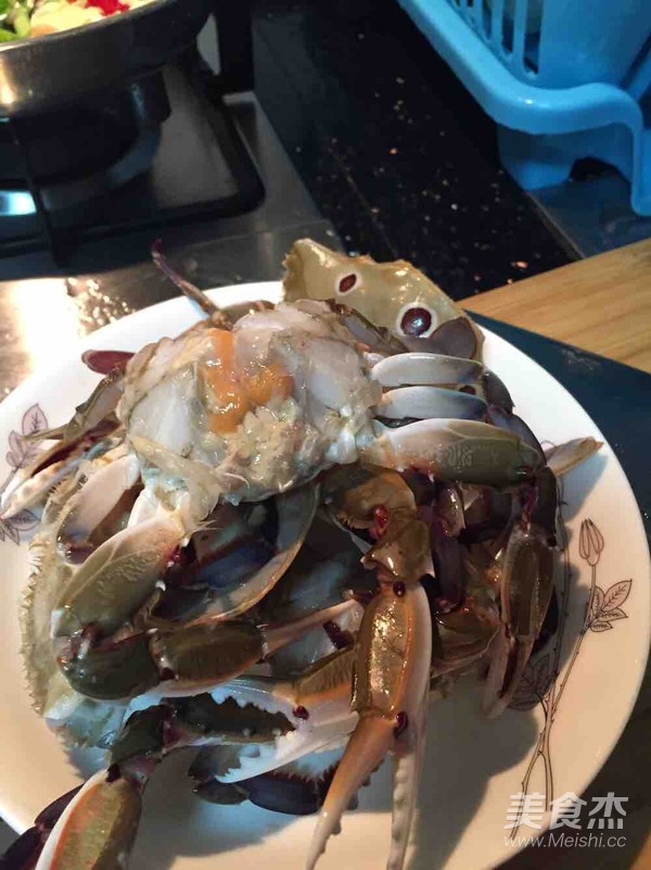 Fried Crab with Ginger and Spring Onion recipe