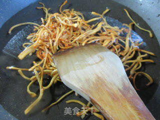 Cordyceps Mushroom Mixed Jellyfish Shreds recipe
