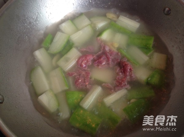 Hairy Melon Lean Pork Soup recipe