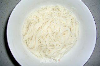 Home-made Sauerkraut Rice Noodles recipe