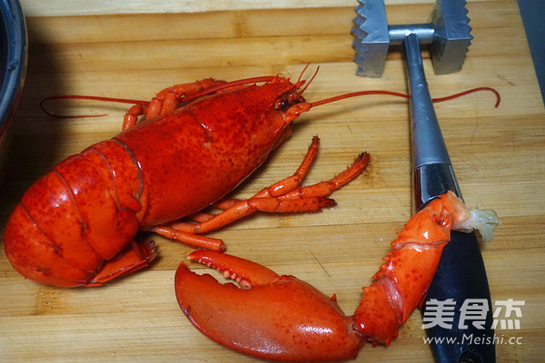 Lobster Fried Noodles recipe