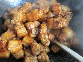 Classic Dish-braised Pork in Brown Sauce recipe