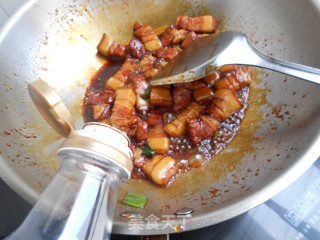 Braised Pork with Peach recipe