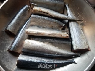 Pan-fried Saury recipe