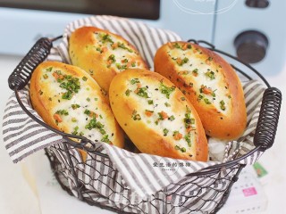 Chives and Sesame Cooking Buns recipe
