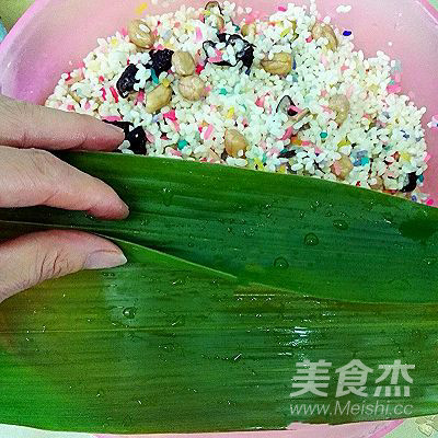 Colored Rice, Peanuts and Mushroom Dumplings recipe