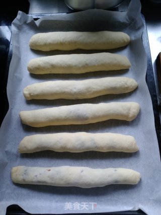 Purple Sweet Potato Bread Roll recipe