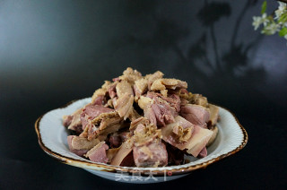 Cured Duck Stewed with Radish----giving You A Different Delicacy for The New Year recipe