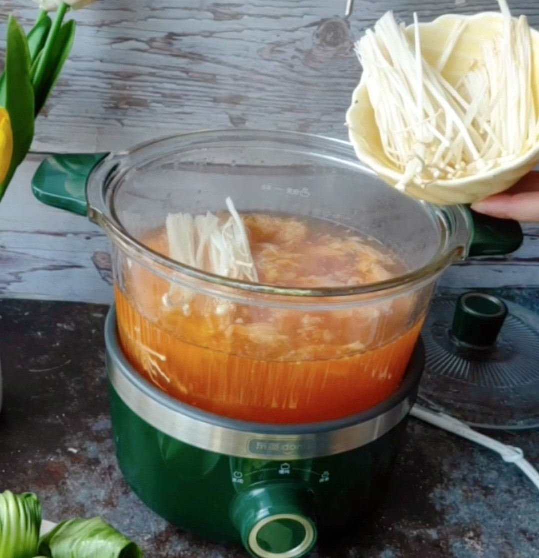 Simple and Easy to Cook, Not Fat Korean Spicy Cabbage Hot Pot recipe