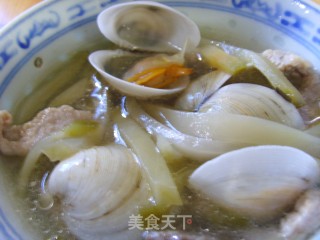 Tonic Soup with Clams and Mustard recipe