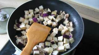 Noodles with Minced Pork in Tomato Sauce recipe