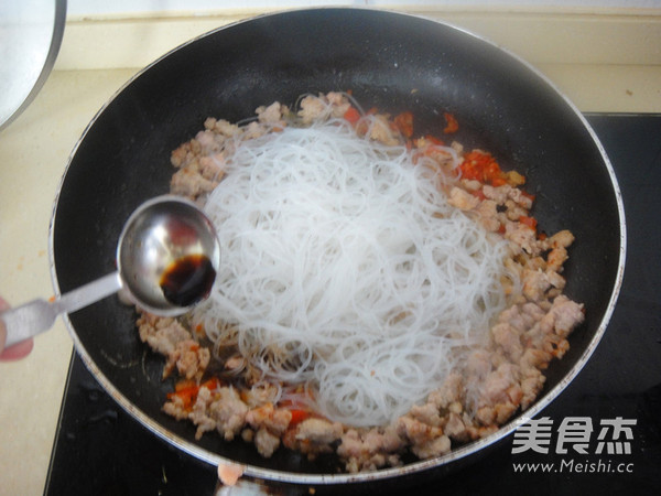 Stir-fried Vermicelli with Minced Meat recipe