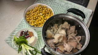 Electric Pressure Cooker Version of Hoi 髈 Braised Soy Beans recipe