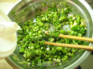 Less Frying for Delicious Pancakes [cumin Scallion Pancakes] recipe