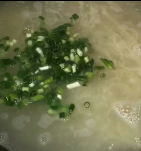 Scallion Noodles recipe