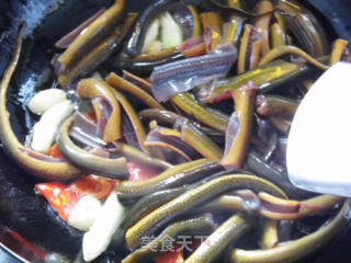 On The Tip of The Tongue ---------------- Rice Field Eel in Pot recipe