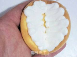 Creamy Strawberry Bebs recipe