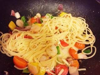 Tomato and Shrimp Pasta recipe