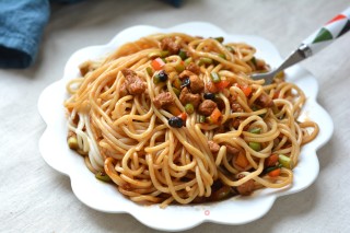 Spicy Three Ding Noodles recipe