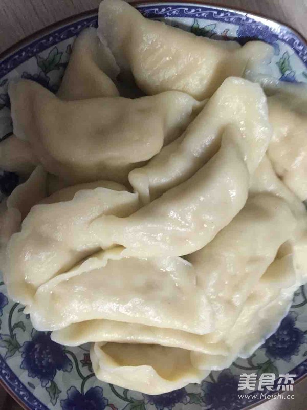 Cabbage Pork Shrimp Dumplings recipe