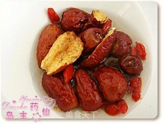 Nourishing Blood and Solidifying Hair is that Simple-mulberry Shouwu Egg Tea recipe