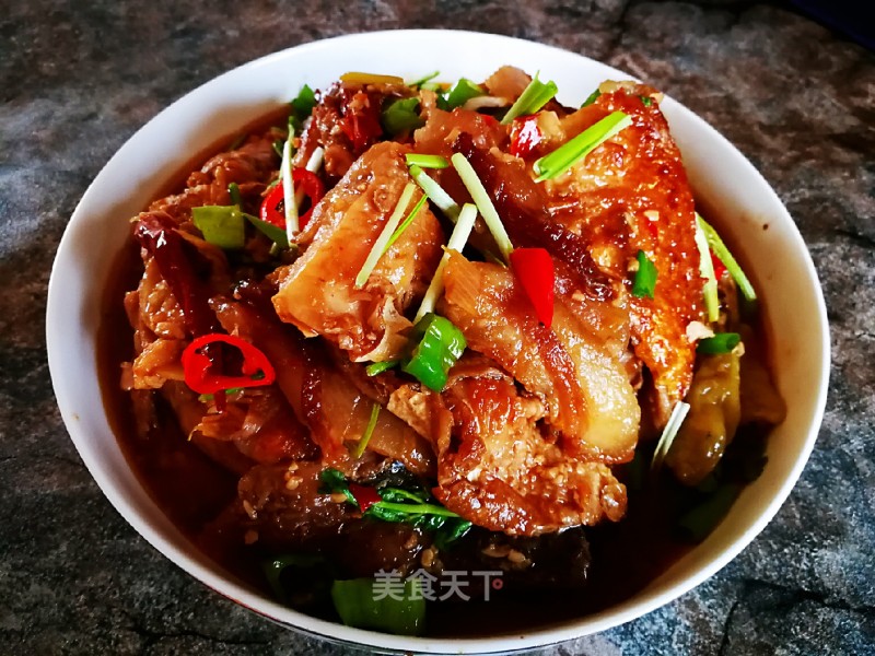 Pork Belly Stewed Fat Head Fish Head recipe