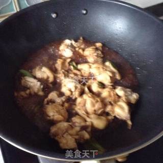 Chicken Stewed with Mushrooms recipe