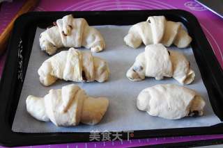 Improved Version of Raisin Croissant recipe