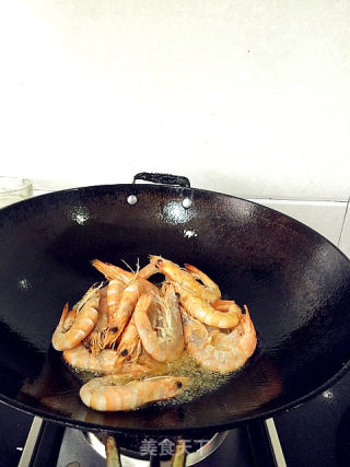 Braised Prawns in Oil - A Must for Banquet Guests recipe