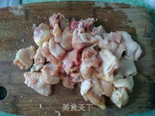 Stir-fried Chicken with Chestnuts recipe